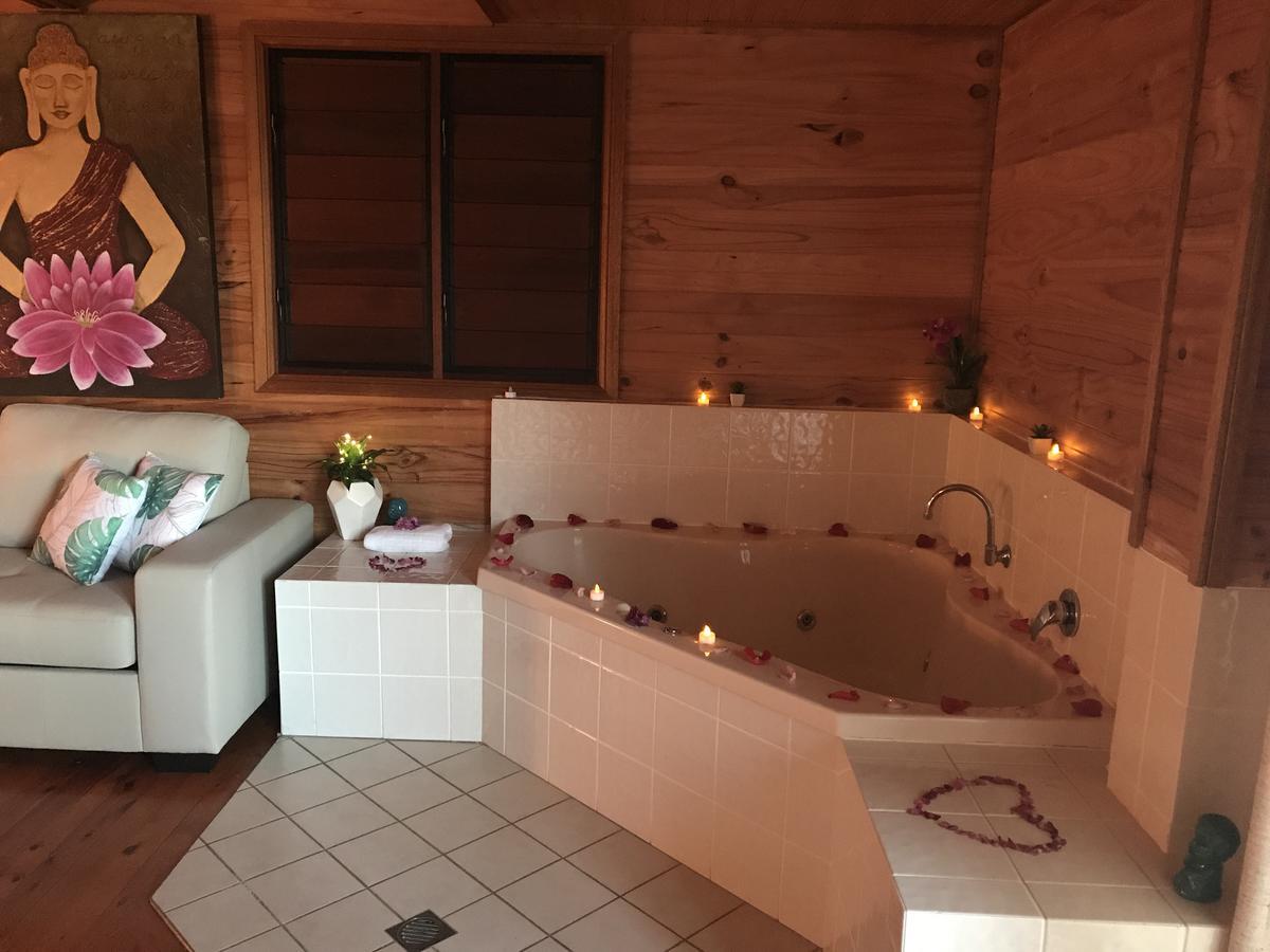 Casagrande Resort & Day Spa Bilambil Heights Esterno foto